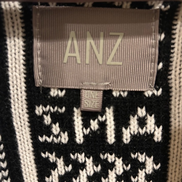 ANZ Cardigan - Picture 3 of 3